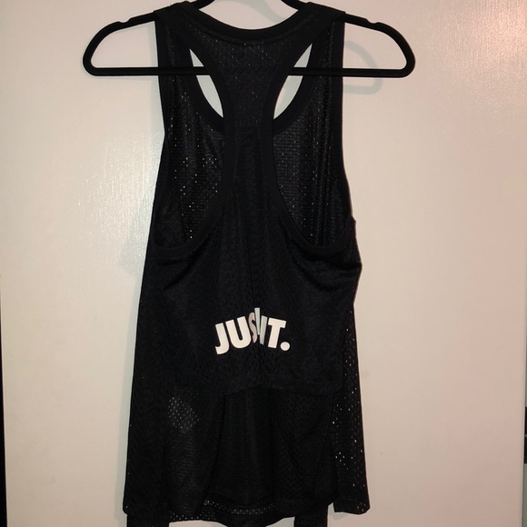 NIKE Women’s Workout Jersey Tank Top - Picture 4 of 4